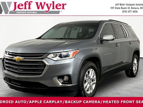 Used 2021 Chevrolet Traverse LT FWD image 1