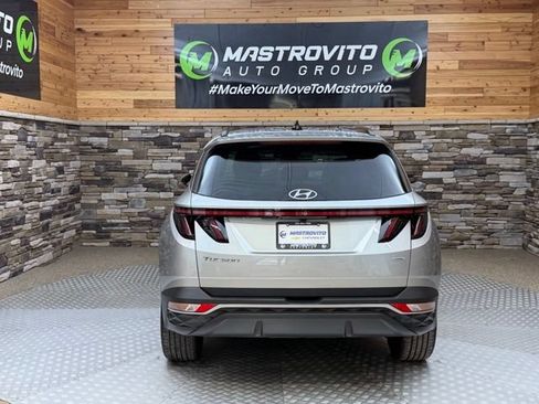 Used 2022 Hyundai Tucson SEL w/ Convenience + Premium Package AWD/4WD image 11
