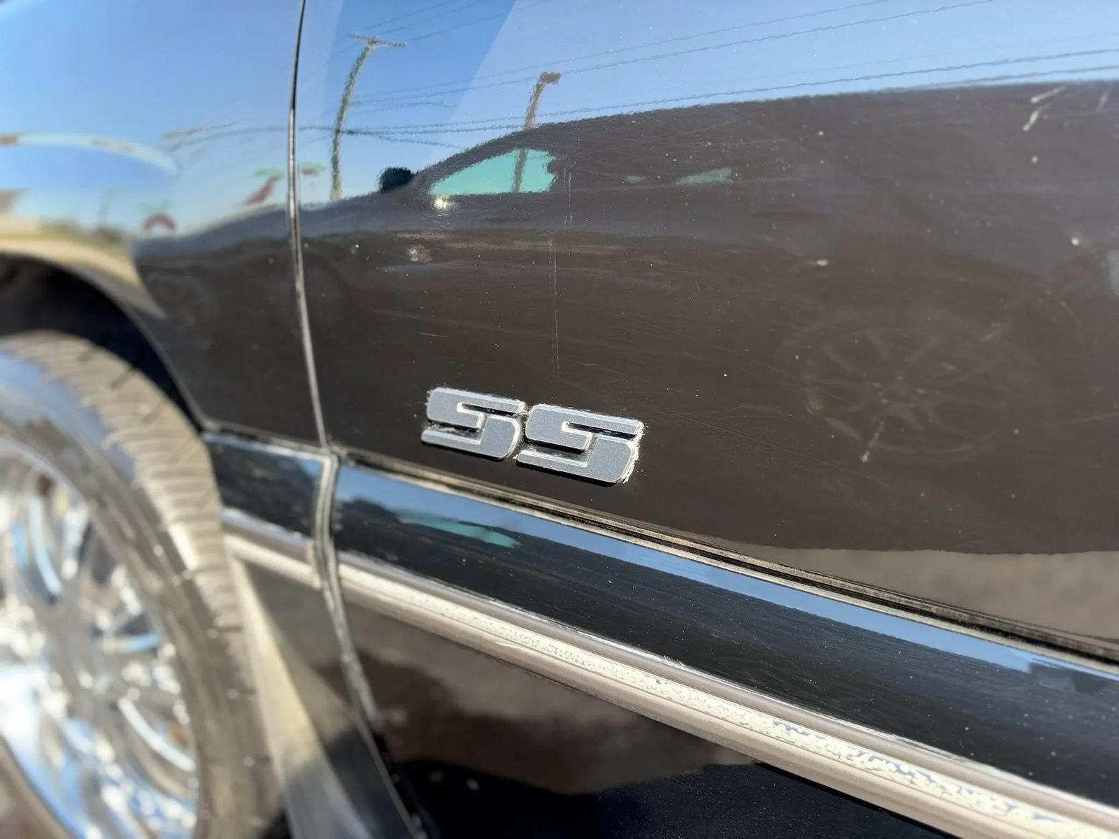 Used 2003 Chevrolet Silverado 1500 SS AWD/4WD image 3
