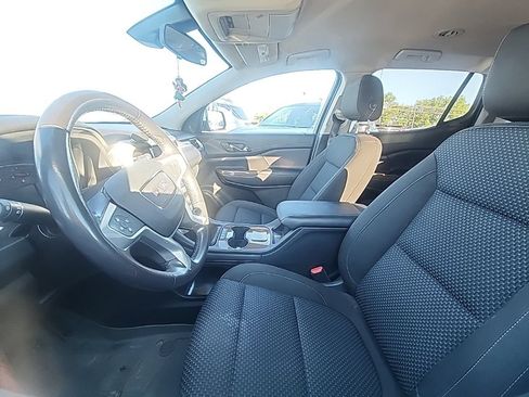 Used 2020 GMC Acadia SLE FWD image 3