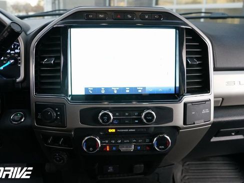 Used 2022 Ford F350 Lariat w/ Tremor Off-Road Package image 27