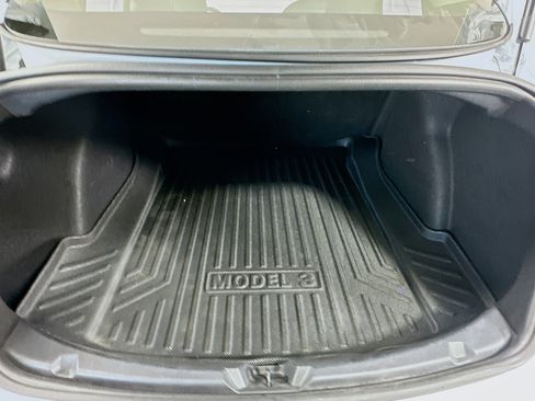 Used 2021 Tesla Model 3 Standard Range Plus image 26