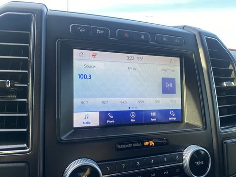 Used 2021 Ford Expedition Limited image 20