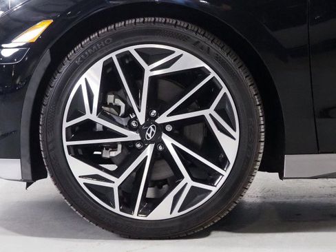 Used 2023 Hyundai Ioniq 6 SEL image 45