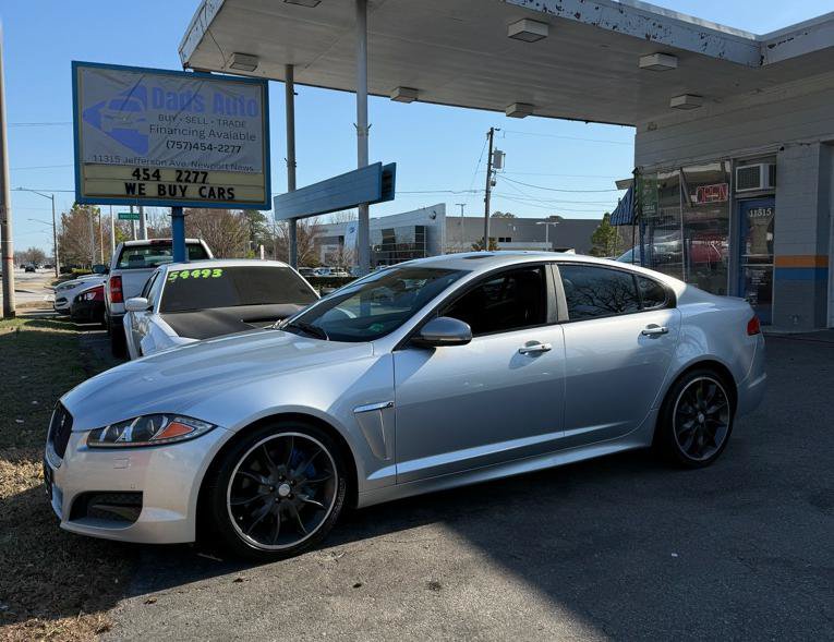 Used 2015 Jaguar XF Sport RWD image 1