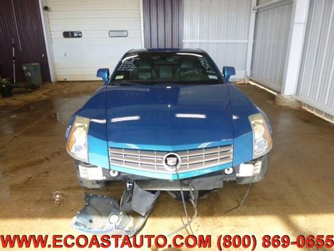 Used 2008 Cadillac XLR image 4