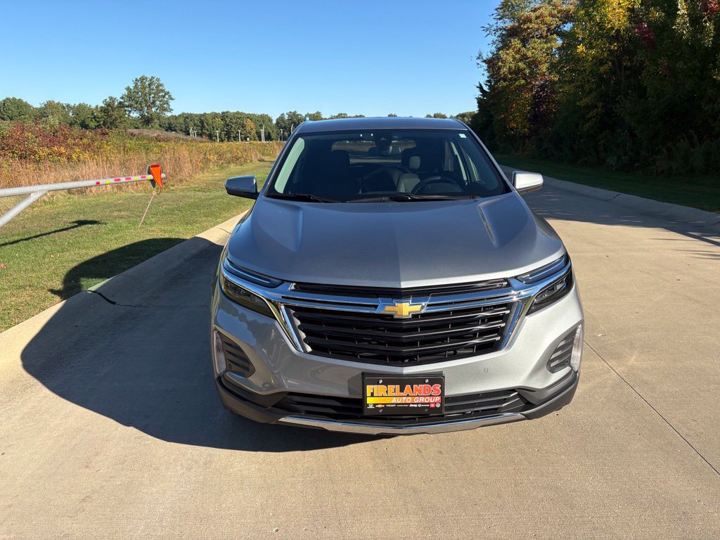 Used 2024 Chevrolet Equinox LT w/ LPO, Floor Liner Package FWD image 12