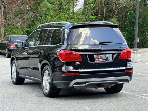 Used 2013 Mercedes-Benz GL 450 4MATIC image 6