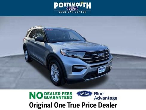 Certified 2022 Ford Explorer XLT w/ Equipment Group 202A image 25