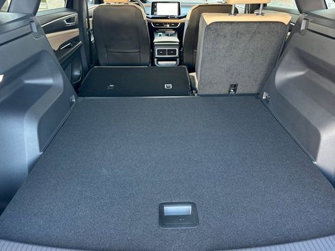 New 2026 Volkswagen Atlas Cross Sport SE image 13