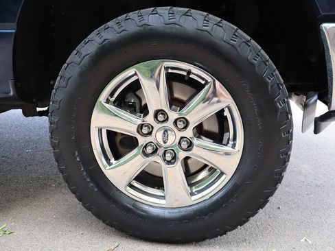Used 2013 Ford F150 XLT w/ Mid Equipment Group AWD/4WD image 42