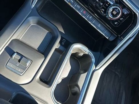 Used 2024 GMC Sierra 2500 Denali w/ Denali Reserve Package image 32