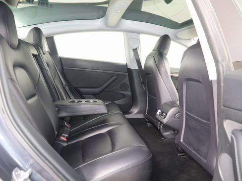 Used 2022 Tesla Model 3 Long Range image 14
