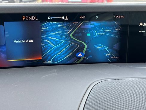 New 2026 Lincoln Nautilus Black Label image 16