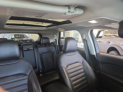 Used 2023 Ford Edge SEL w/ Convenience Package image 38