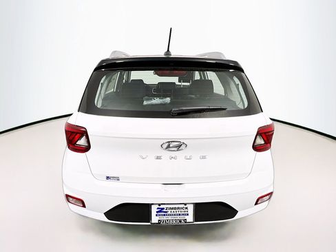 New 2026 Hyundai Venue SEL image 6