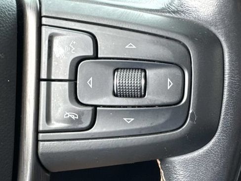 Used 2021 GMC Yukon XL AT4 w/ AT4 Premium Plus Package AWD/4WD image 33