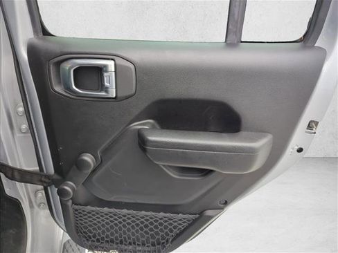 Used 2023 Jeep Gladiator Sport w/ Trailer Tow Package image 22