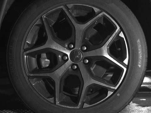 Used 2025 Jeep Compass Limited image 14