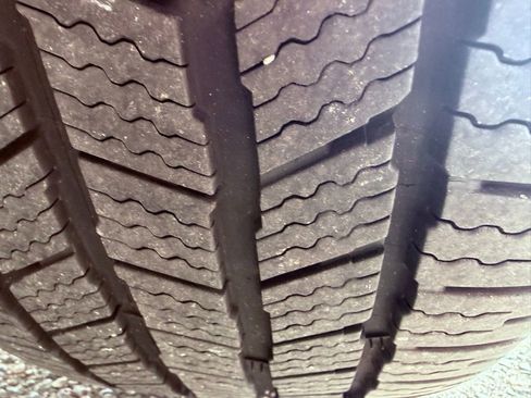 Used 2021 Nissan Armada Platinum w/ Captain's Chairs Package image 24