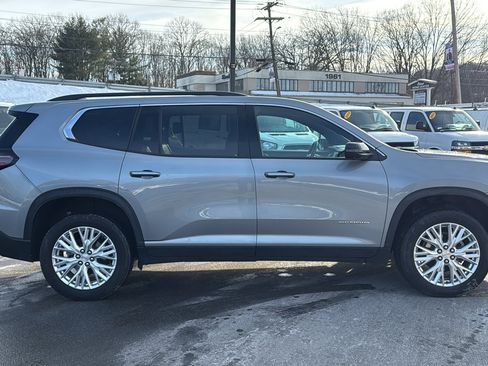 Certified 2024 GMC Acadia Elevation w/ LPO, Cargo Package image 4