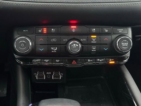 Used 2022 Dodge Durango Citadel image 35