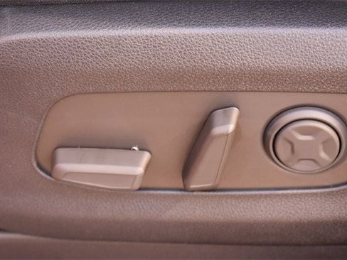 New 2026 Kia Carnival EX image 26