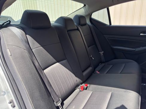 Used 2019 Nissan Altima 2.5 SV FWD image 35