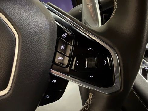 Used 2022 Chevrolet Corvette Stingray Preferred Conv w/ 2LT image 27