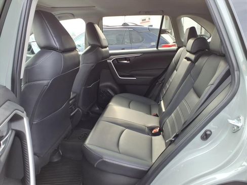 Certified 2023 Toyota RAV4 XLE Premium image 5