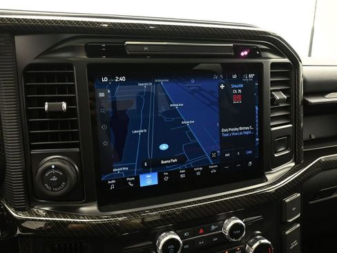 New 2025 Ford F150 Lariat w/ Equipment Group 502A High image 15