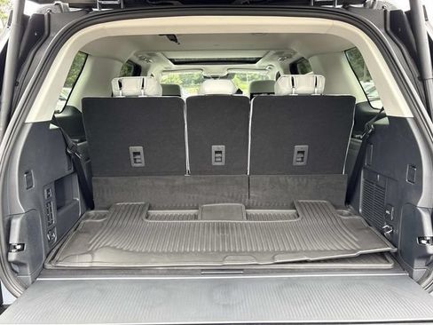 New 2027 Ford Expedition Platinum w/ Platinum Ultimate Package AWD/4WD image 12