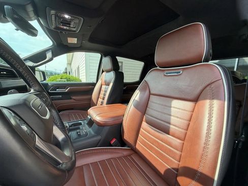 Used 2025 GMC Sierra 1500 Denali Ultimate AWD/4WD image 22