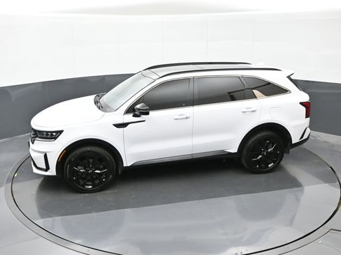 Used 2021 Kia Sorento SX image 36