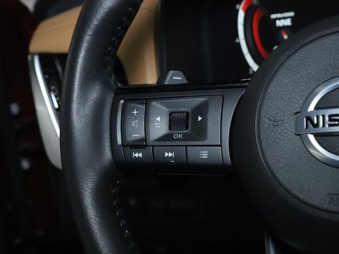 Used 2021 Nissan Rogue Platinum image 24