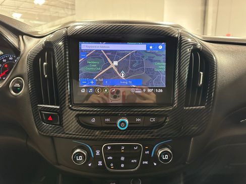 Used 2023 Chevrolet Traverse RS image 29