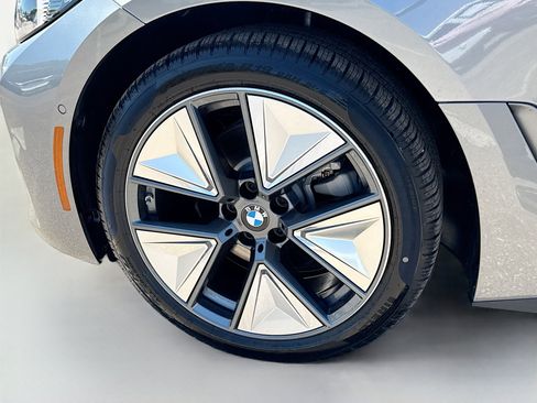New 2026 BMW i4 eDrive40 w/ Parking Assistance Package image 41
