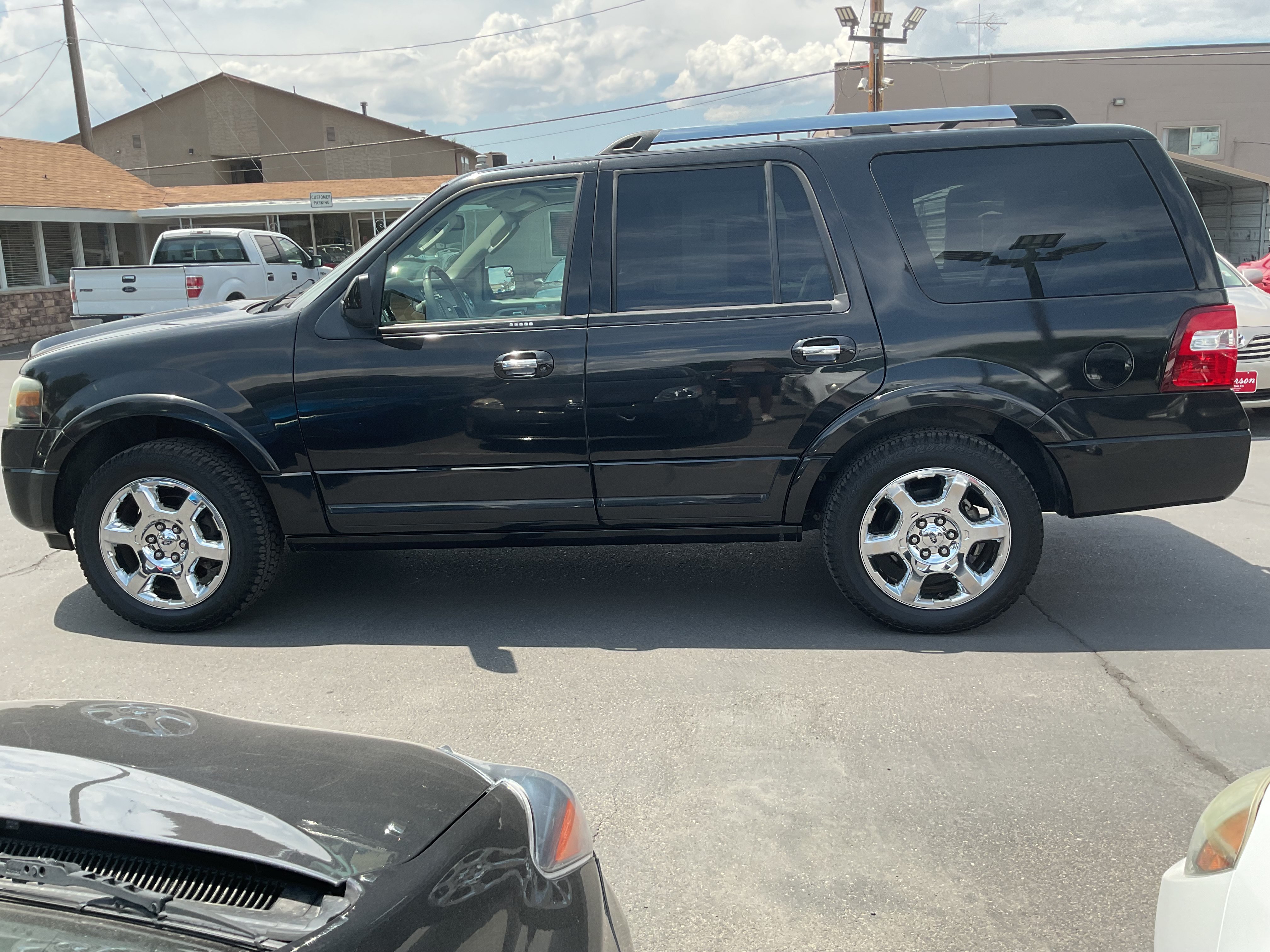 Used 2013 Ford Expedition Limited AWD/4WD image 5