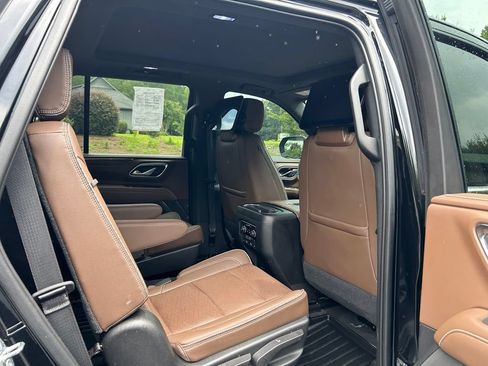 Used 2021 Chevrolet Tahoe High Country w/ Technology Package AWD/4WD image 58