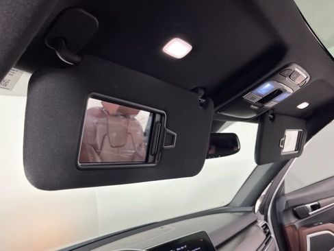 Used 2024 Kia Telluride SX FWD image 37