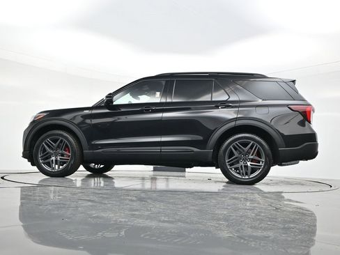 New 2026 Ford Explorer ST-Line w/ ST-Line Street Pack image 55