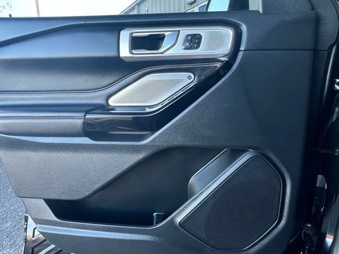 Used 2021 Ford Explorer ST w/ Equipment Group 401A image 19