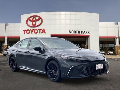 New 2025 Toyota Camry SE