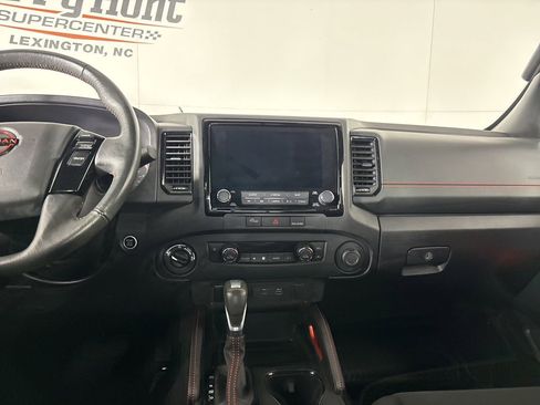 Used 2023 Nissan Frontier PRO-4X w/ Tow Package image 21
