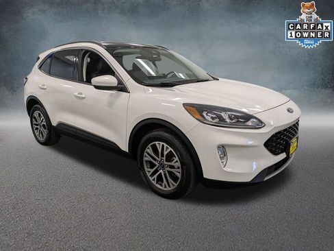 Used 2022 Ford Escape SEL w/ Technology Package image 3