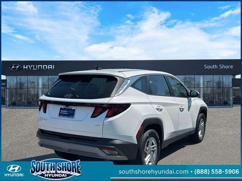 Certified 2025 Hyundai Tucson SE AWD/4WD image 6