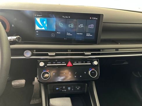 Certified 2025 Hyundai Tucson SEL image 40