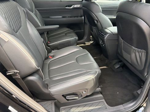 Used 2024 Hyundai Palisade Limited AWD/4WD image 24