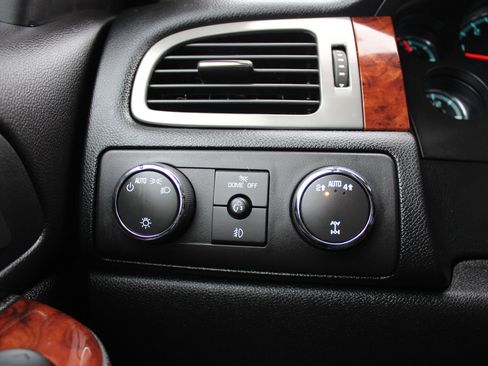 Used 2012 GMC Yukon SLT image 21