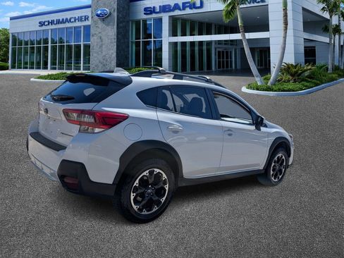 Used 2021 Subaru Crosstrek 2.0i Premium w/ Moonroof Package image 7